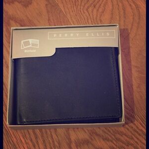 NWT Perry Ellis Leather Wallet + Billfold